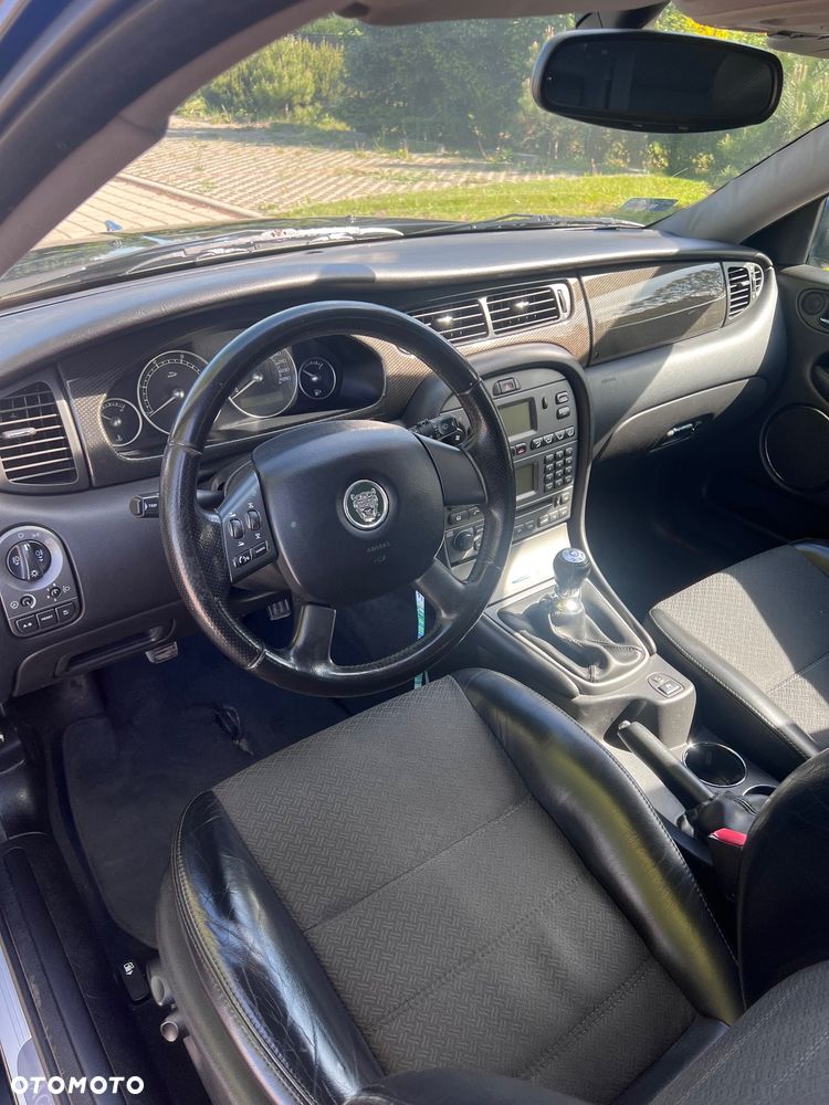Jaguar X-Type 2.0 Sport - 13