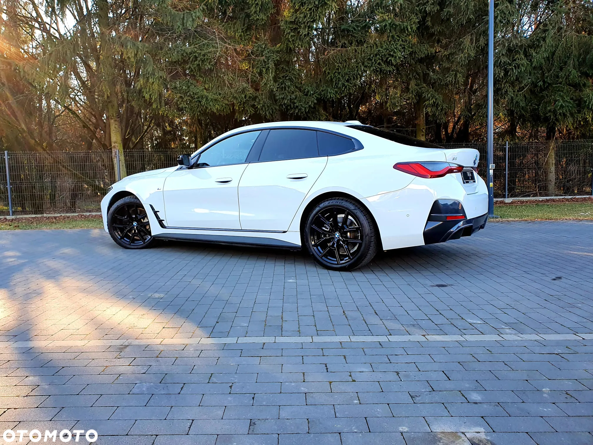 BMW i4 eDrive 35 M Sport - 6