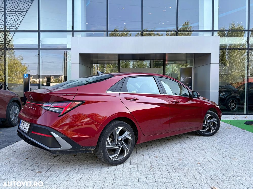 Hyundai Elantra 1.6 l 123 CP CVT Exclusive - 6