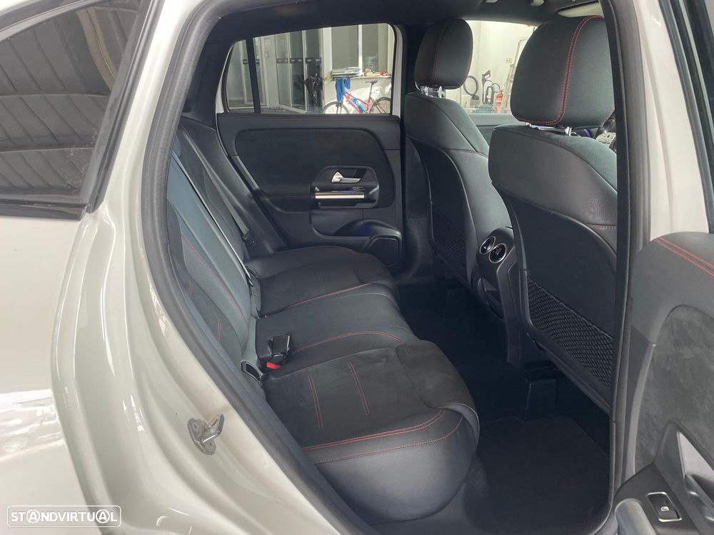 Mercedes-Benz GLA 250 e 8G-DCT Edition AMG Line - 29