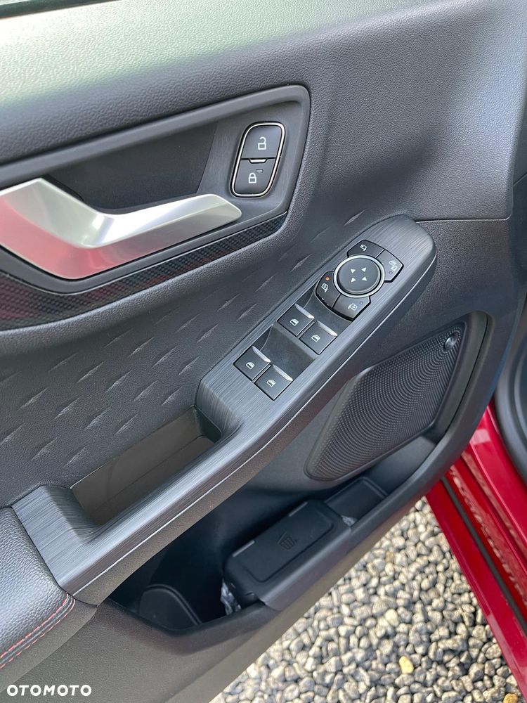 Ford Kuga 2.0 EcoBlue 4x4 ST-LINE X - 13