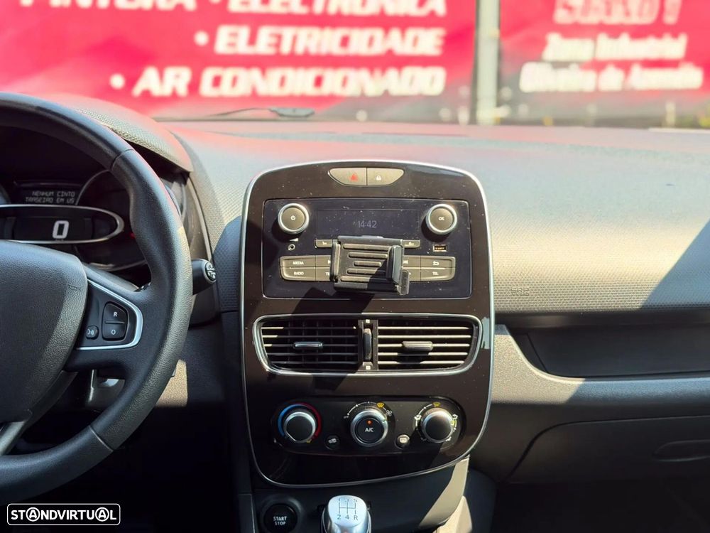 Renault Clio 1.5 dCi Zen - 16