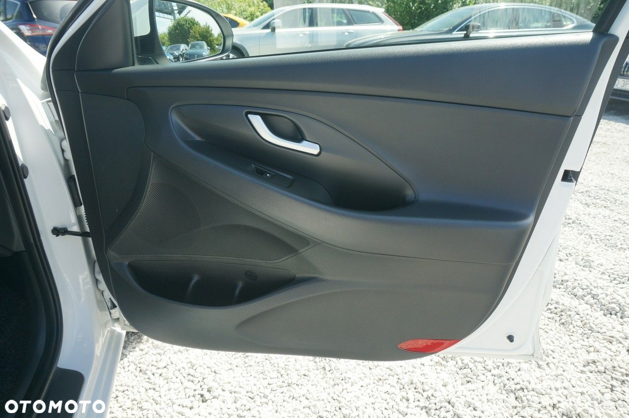 Hyundai i30 - 25