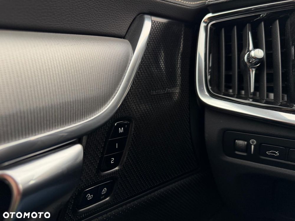 Volvo V90 - 36