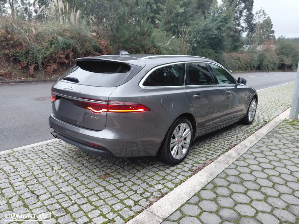 Jaguar XF Sportbrake 20d Aut. Prestige - 8