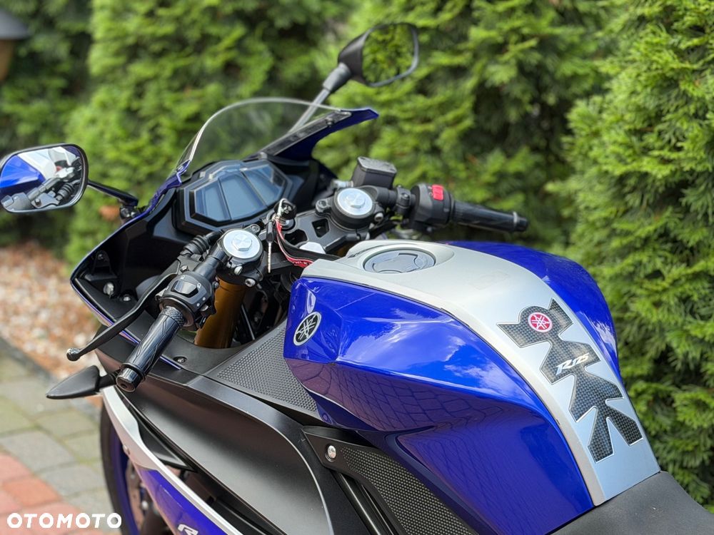 Yamaha YZF - 15