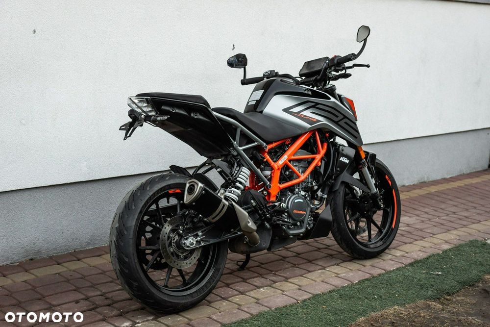 KTM Duke - 3