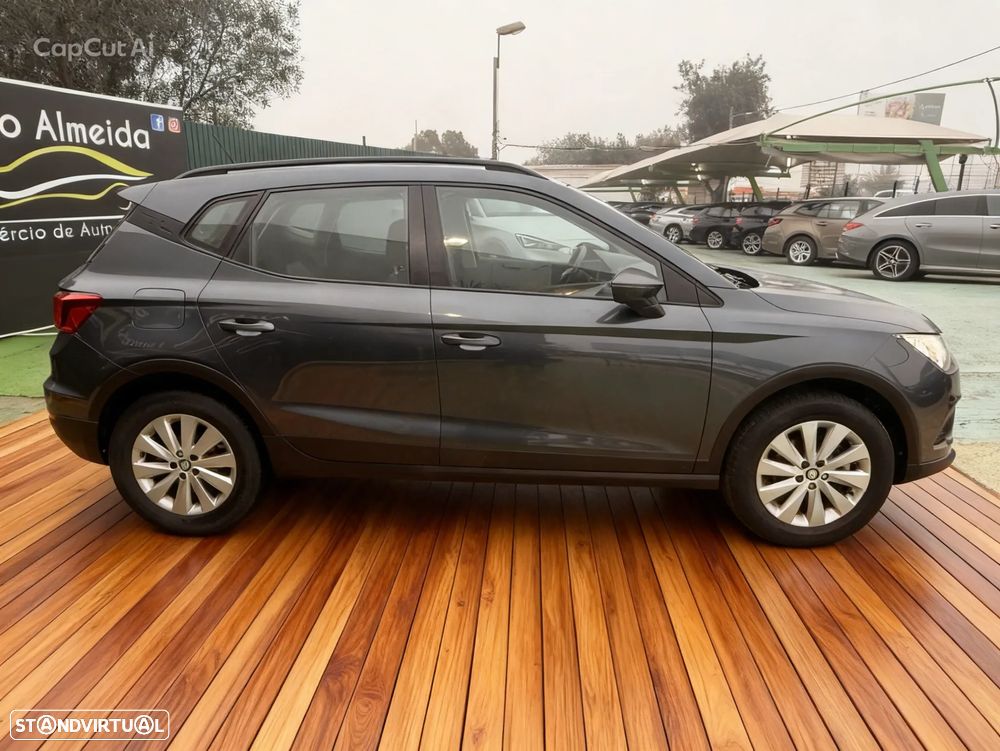 SEAT Arona - 8