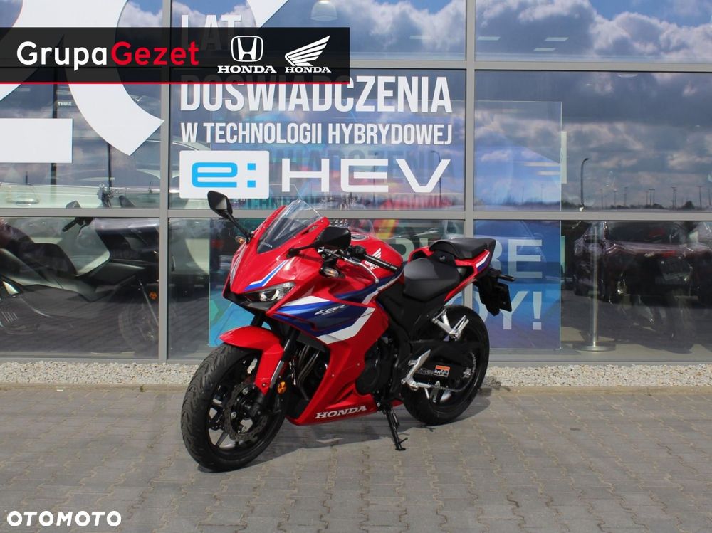 Honda CBR - 3