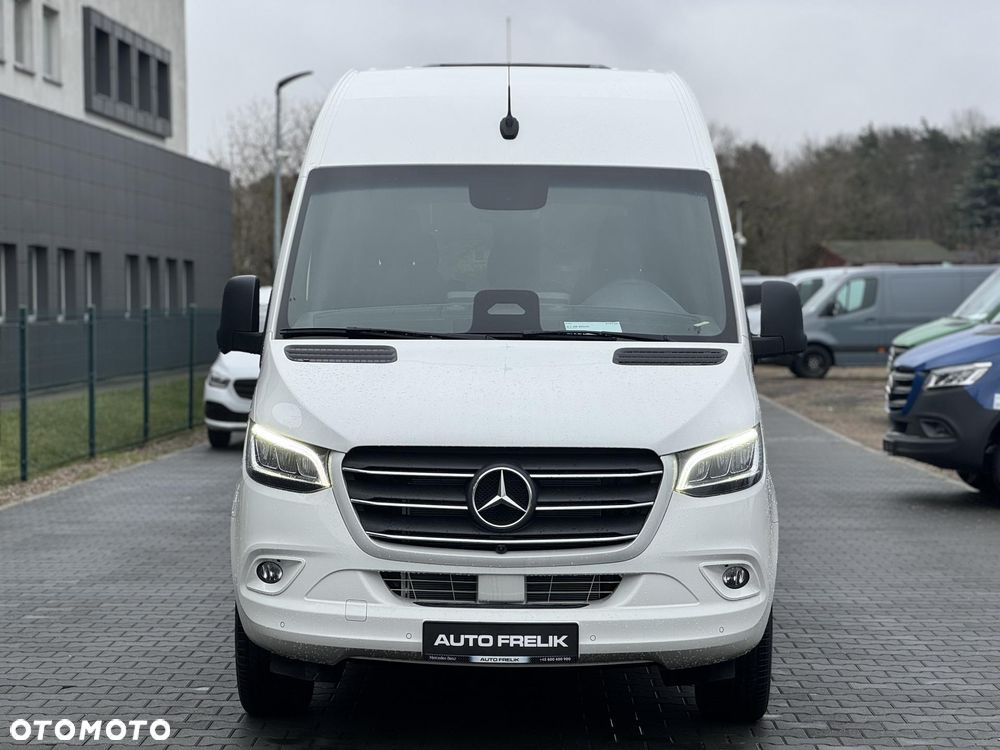 Mercedes-Benz Sprinter - 3