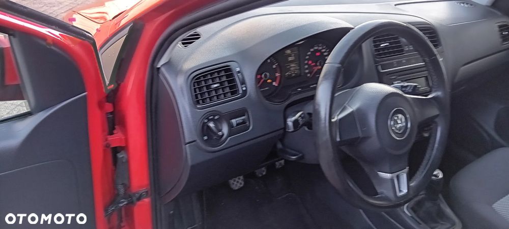 Volkswagen Polo 1.4 Comfortline - 13