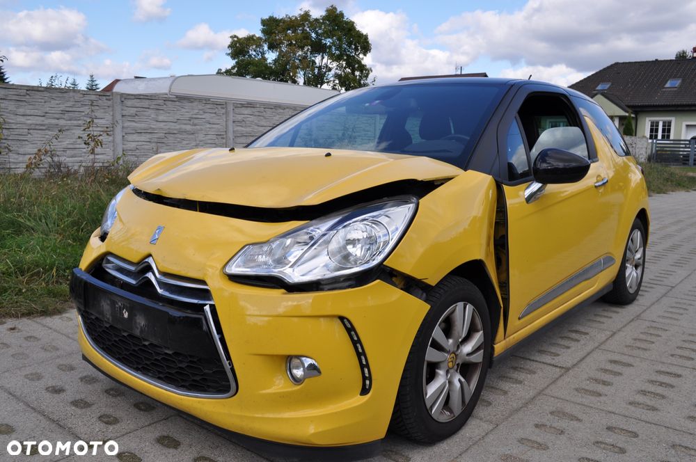 Citroën DS3 1.6 VTi SoChic - 4