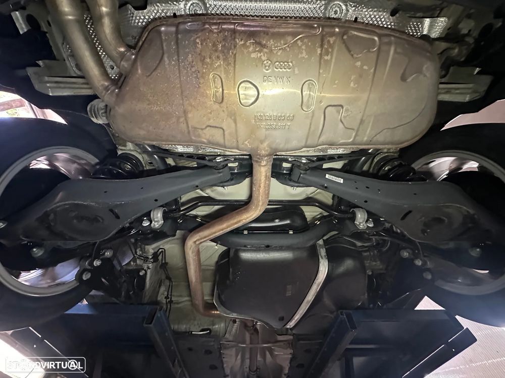 VW Golf 2.0 TDi BlueMotion Edition - 56