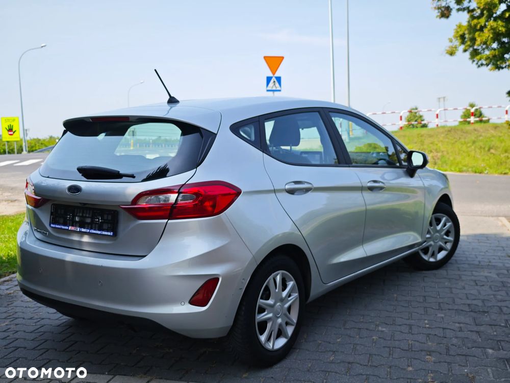 Ford Fiesta 1.0 EcoBoost S&S COOL&CONNECT - 11