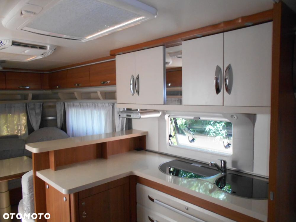 Hobby PREMIUM 560 - 19
