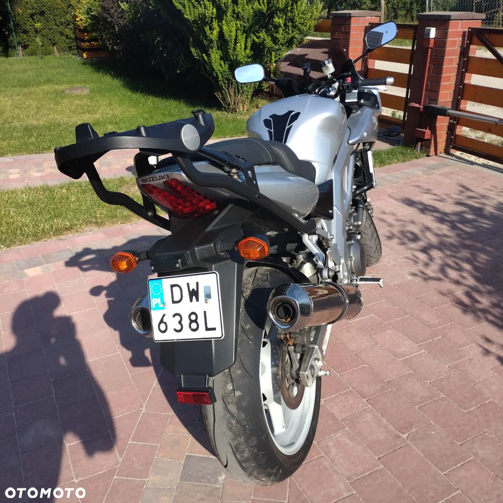 Suzuki SV - 10
