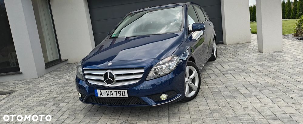 Mercedes-Benz Klasa B 180 (BlueEFFICIENCY) - 3