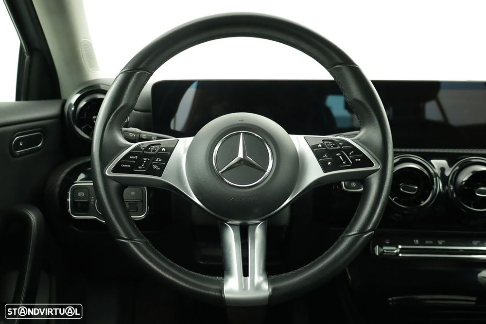 Mercedes-Benz A 200 Standard - 14
