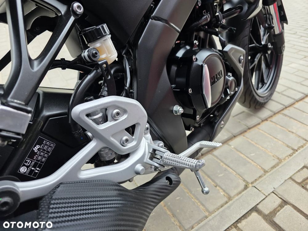 Yamaha MT - 19