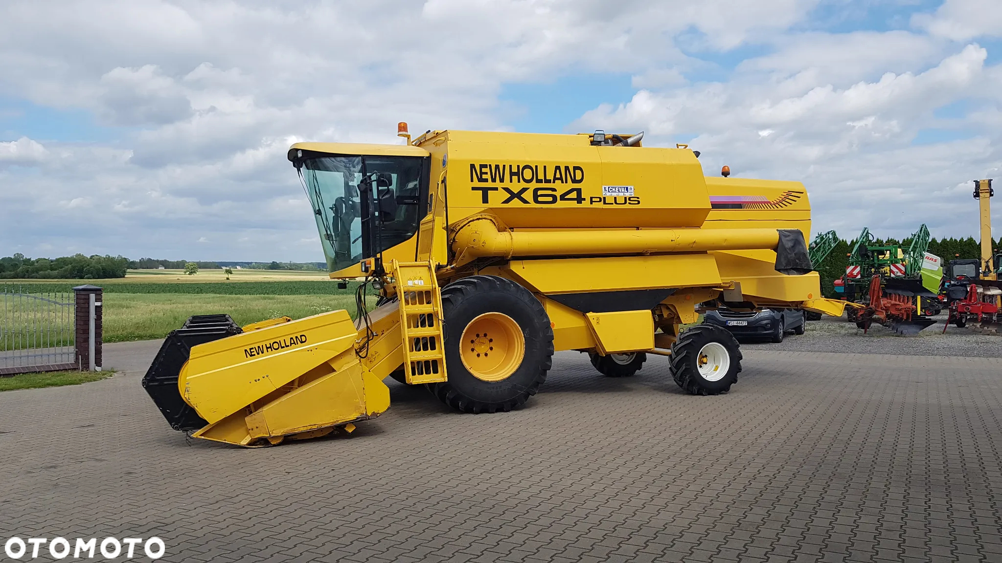 New Holland TX 64 PLUS 2001R - 5