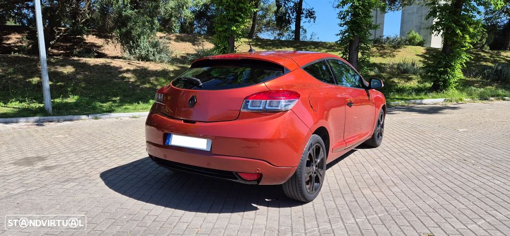 Renault Mégane Coupe dCi 110 FAP Dynamique - 4