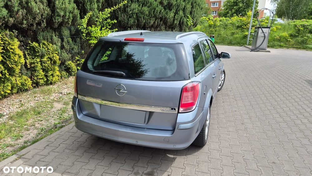 Opel Astra - 8