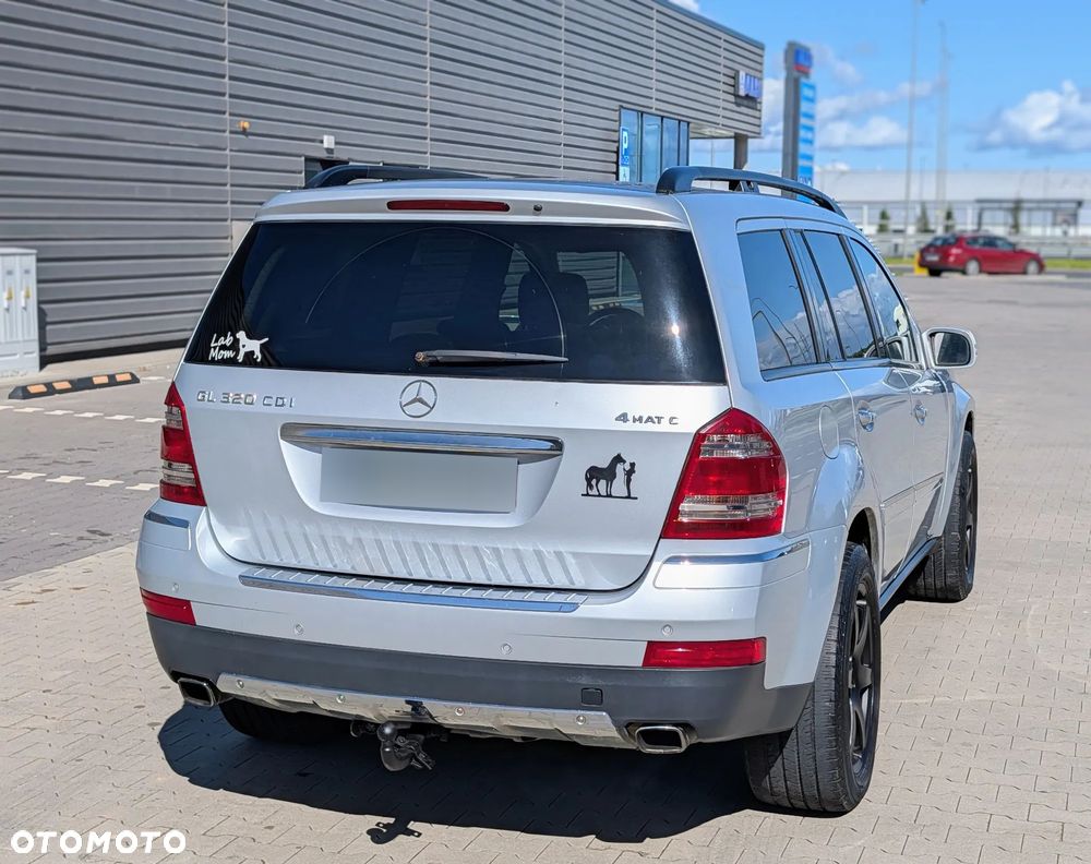 Mercedes-Benz GL 320 CDI 4Matic 7G-TRONIC - 13