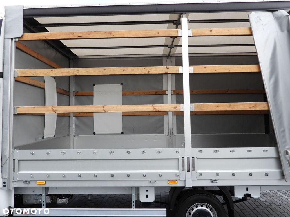 Renault MASTER  PLANDEKA 10 PALET WEBASTO TEMPOMAT LEDY PNEUMATYKA KLIMATYZACJA  165KM - 23