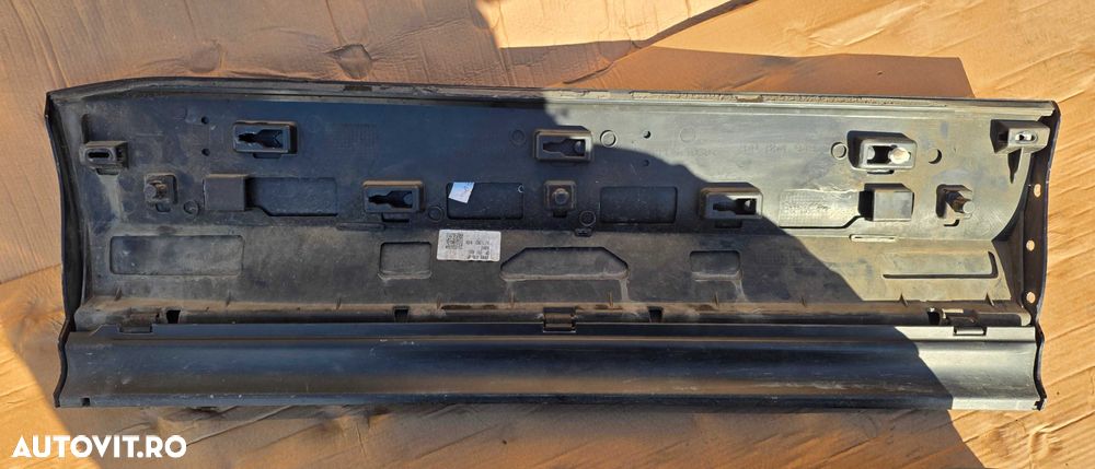 Bandou usa stanga spate Vw Touareg 3 CR R-Line 2018 2019 / 2020 / 2021 - 2