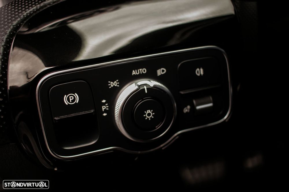 Mercedes-Benz A 180 d AMG Line Aut. - 12