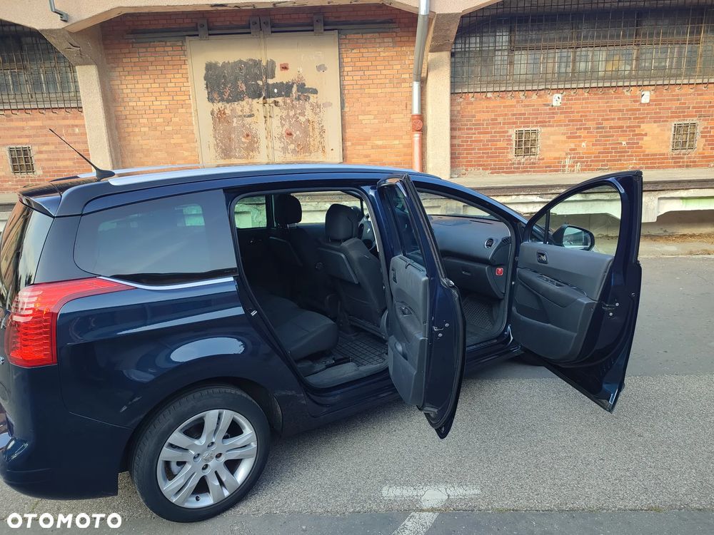 Peugeot 5008 2.0 HDi Family 7os - 19