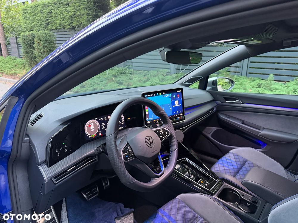Volkswagen Golf 2.0 TSI 4Motion R DSG - 11