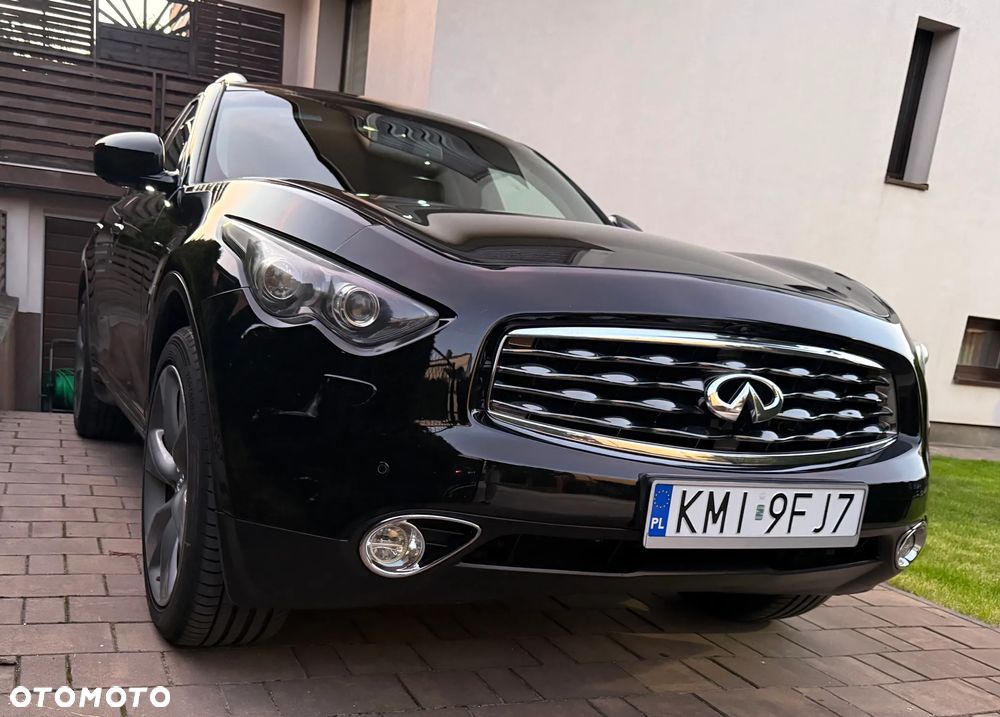 Infiniti FX - 33