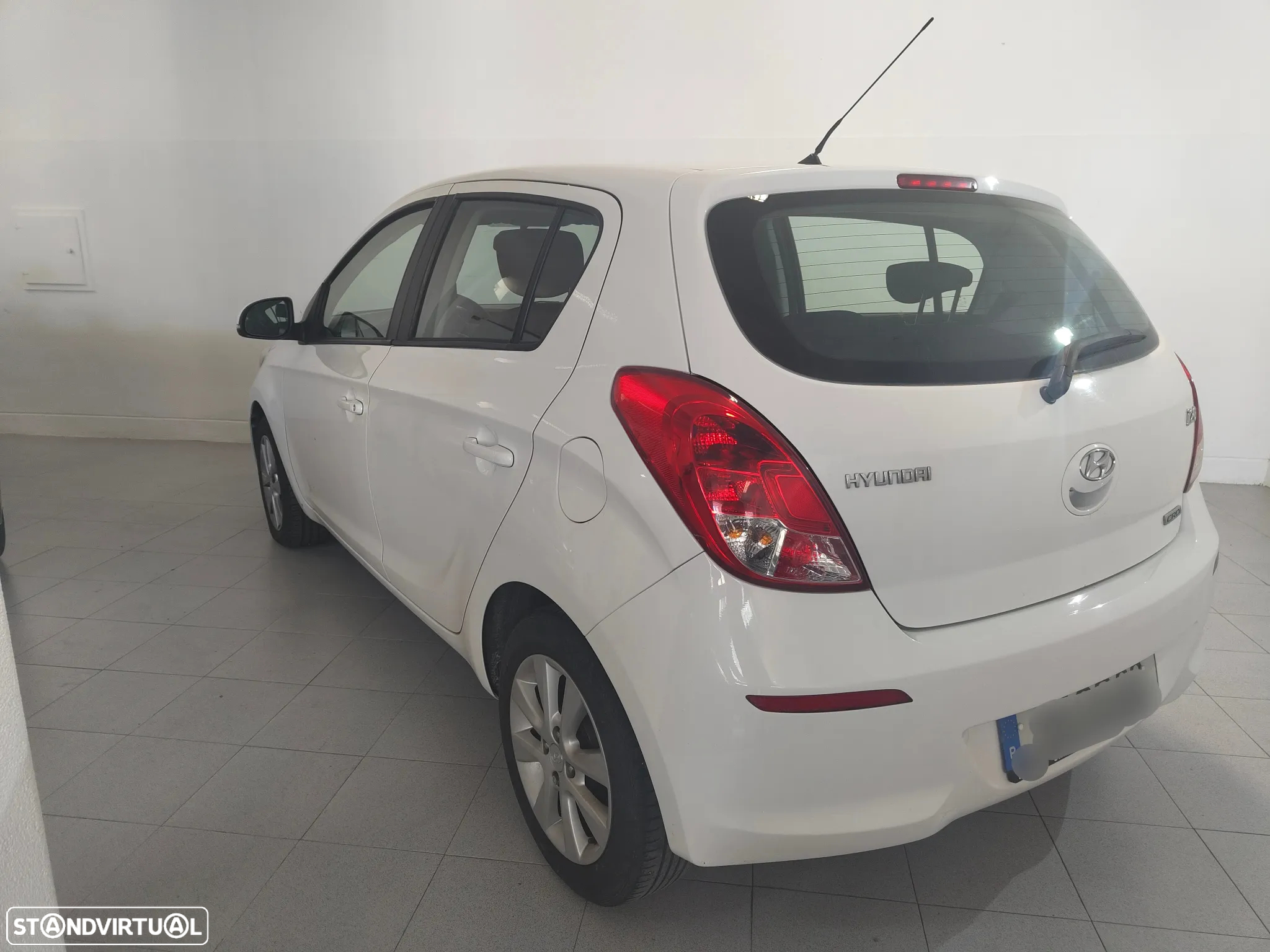 Hyundai i20 1.1 CRDi Urban - 3