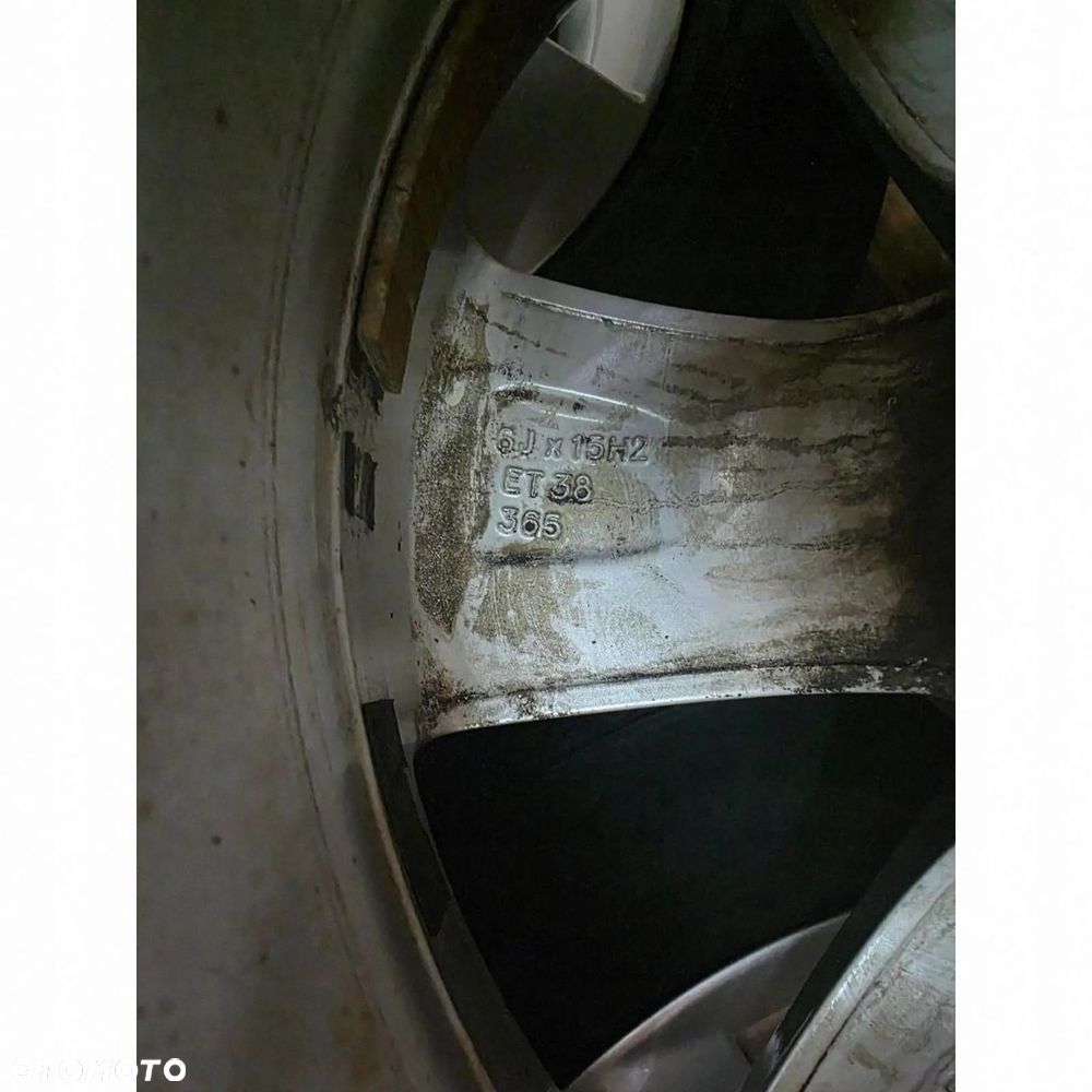 KOŁA FELGI ALUMINIOWE OPONY ZIMOWE + ŚRUBY SKODA FABIA III 185/60R15 5X100 - 12