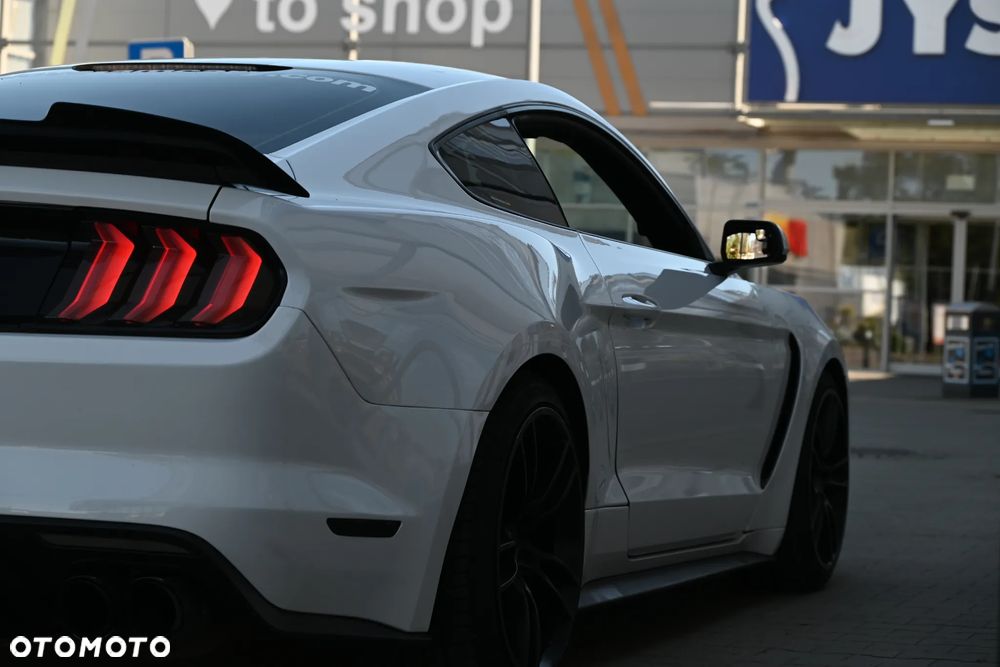 Ford Mustang Fastback 5.0 Ti-VCT V8 GT - 10