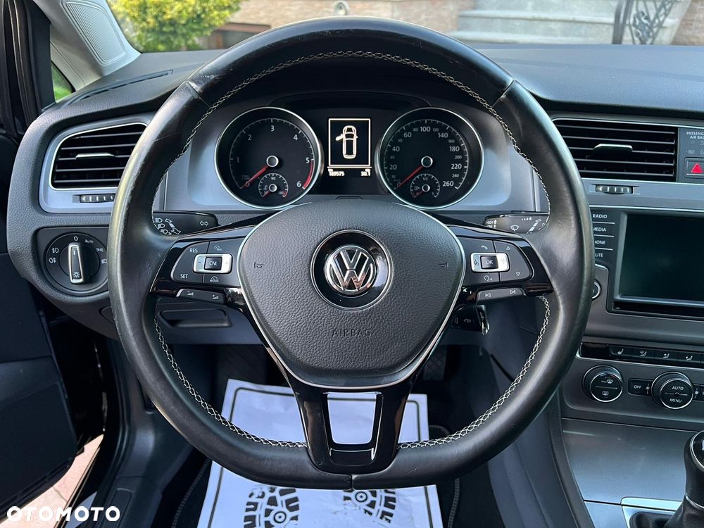 Volkswagen Golf 1.6 TDI SCR Comfortline - 21