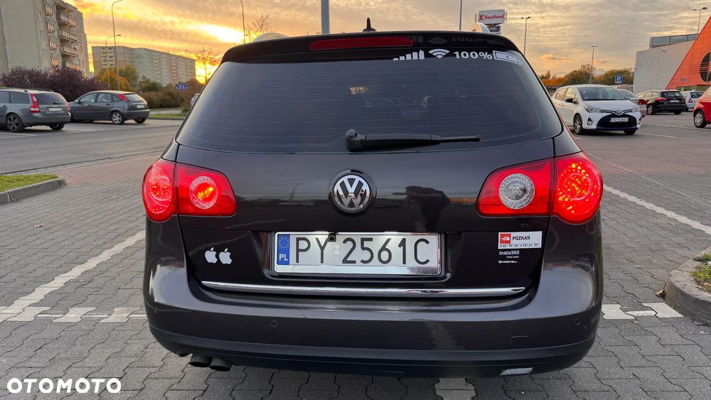 Volkswagen Passat 2.0 TDI Highline DSG - 12