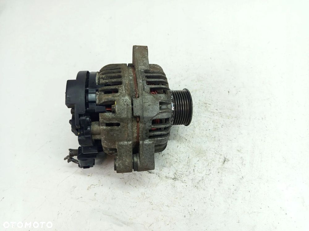 ALTERNATOR HIACE HILUX LAND CRUISER 2.5 3.0D D-4D 0124315033 27060-0L060-C - 1