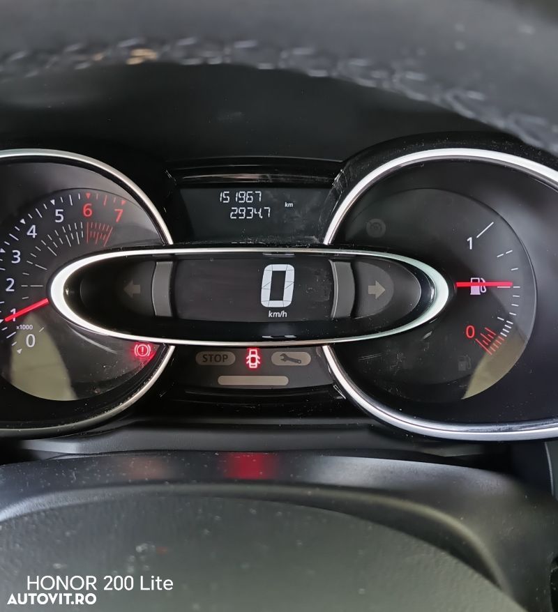 Renault Clio - 14
