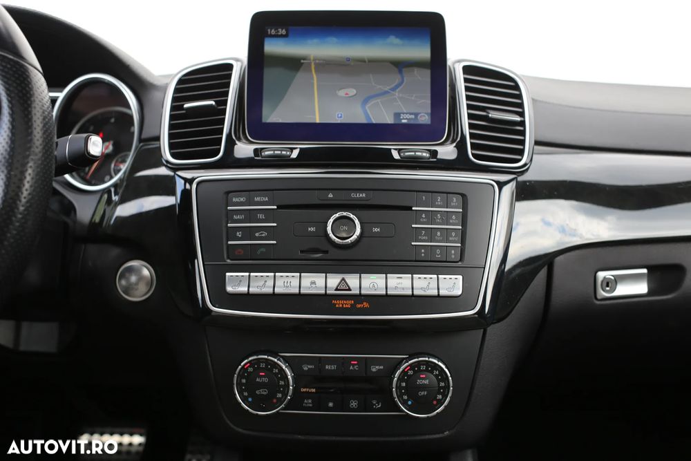 Mercedes-Benz GLE - 7