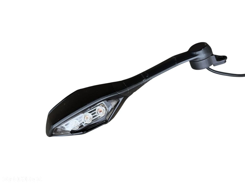 Lusterko P   Yamaha Niken 900    17-21R - 6