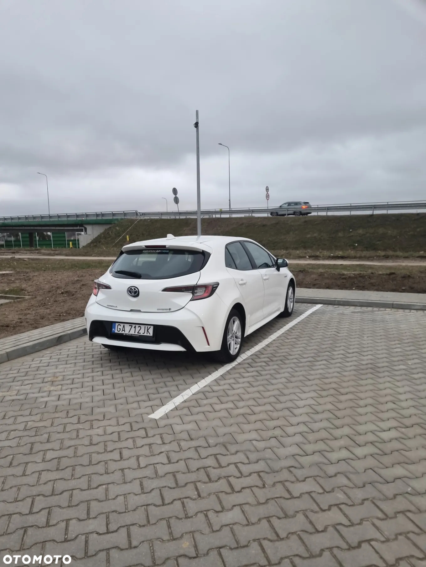 Toyota Corolla 1.6 Comfort MS - 6