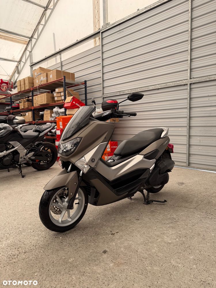 Yamaha NMAX - 3