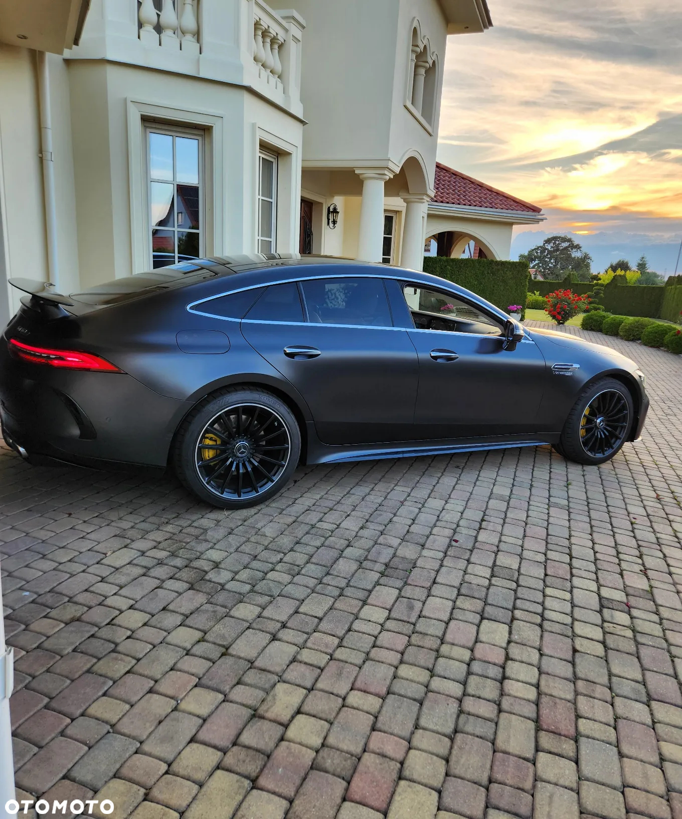 Mercedes-Benz AMG GT 43 4-Matic+ - 18