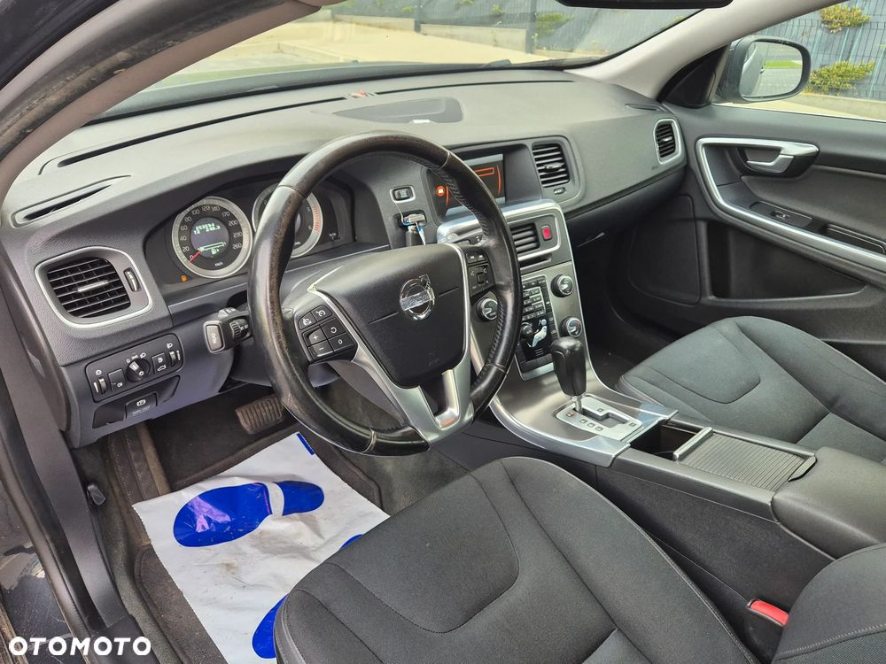 Volvo V60 D3 Geartronic - 6