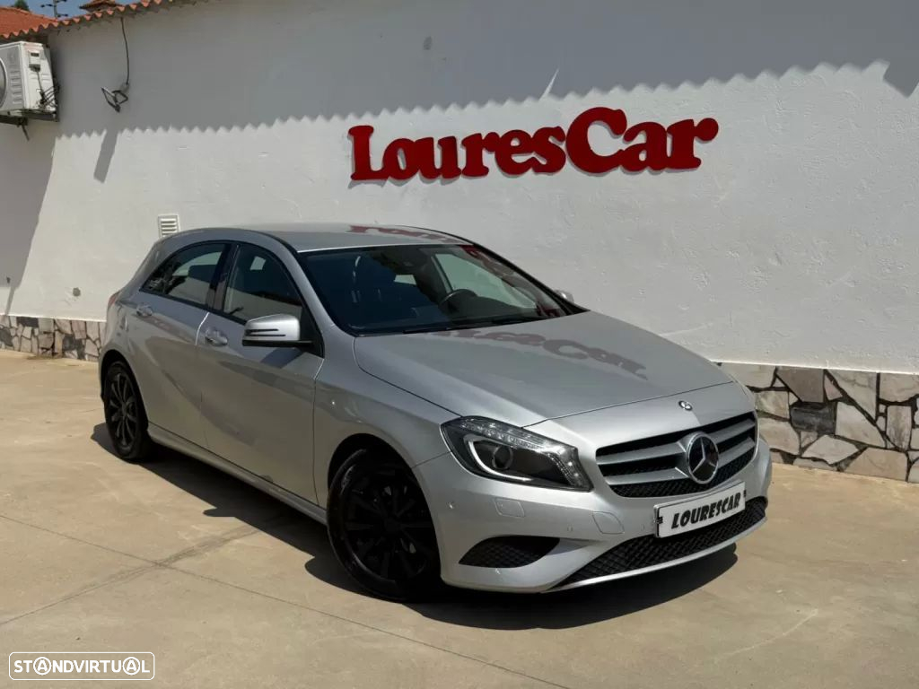 Mercedes-Benz A 180 CDI (BlueEFFICIENCY) Urban - 2