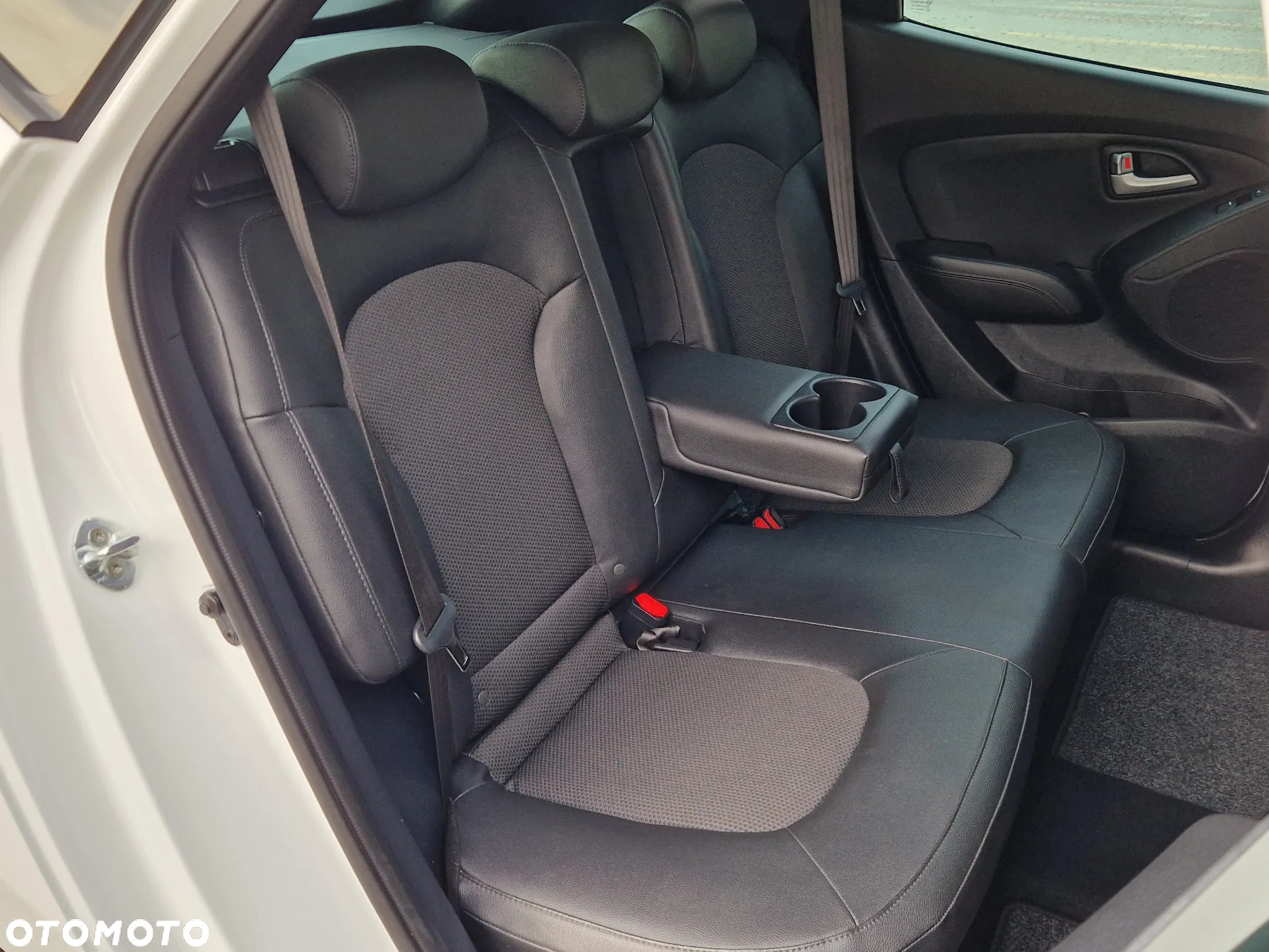 Hyundai ix35 1.6 GDI Premium 2WD - 25
