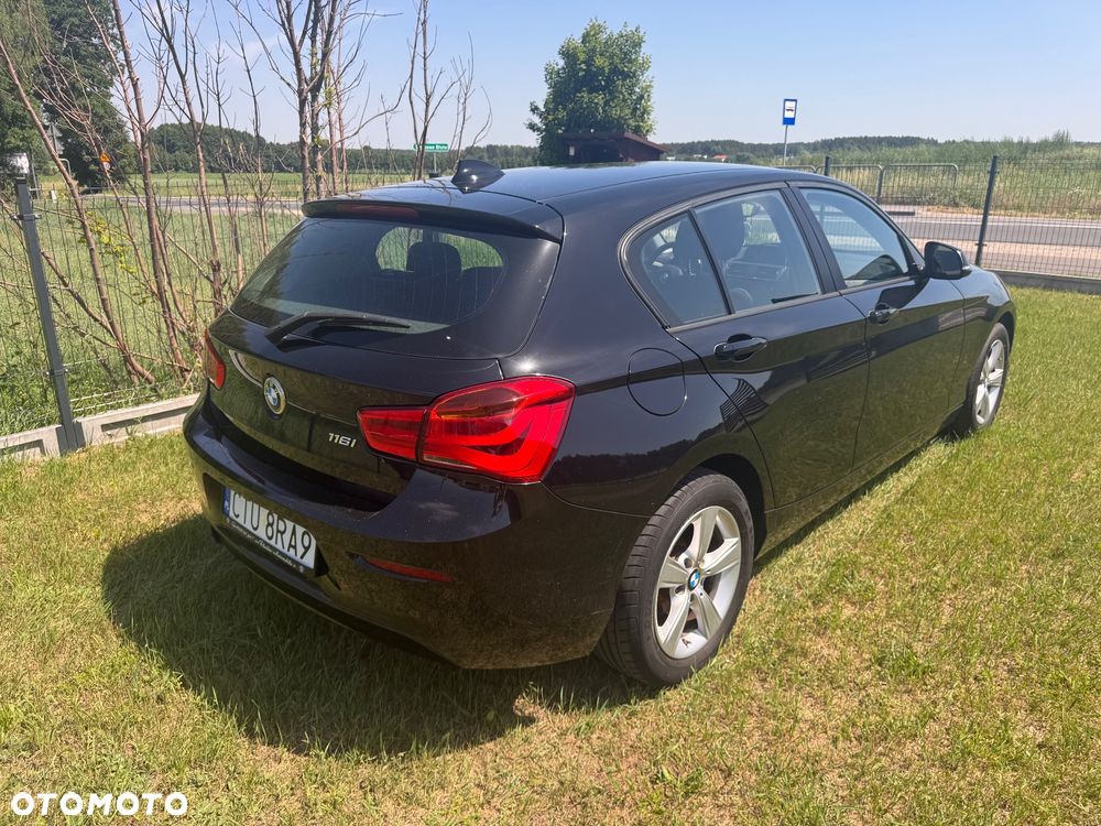 BMW Seria 1 116i - 3