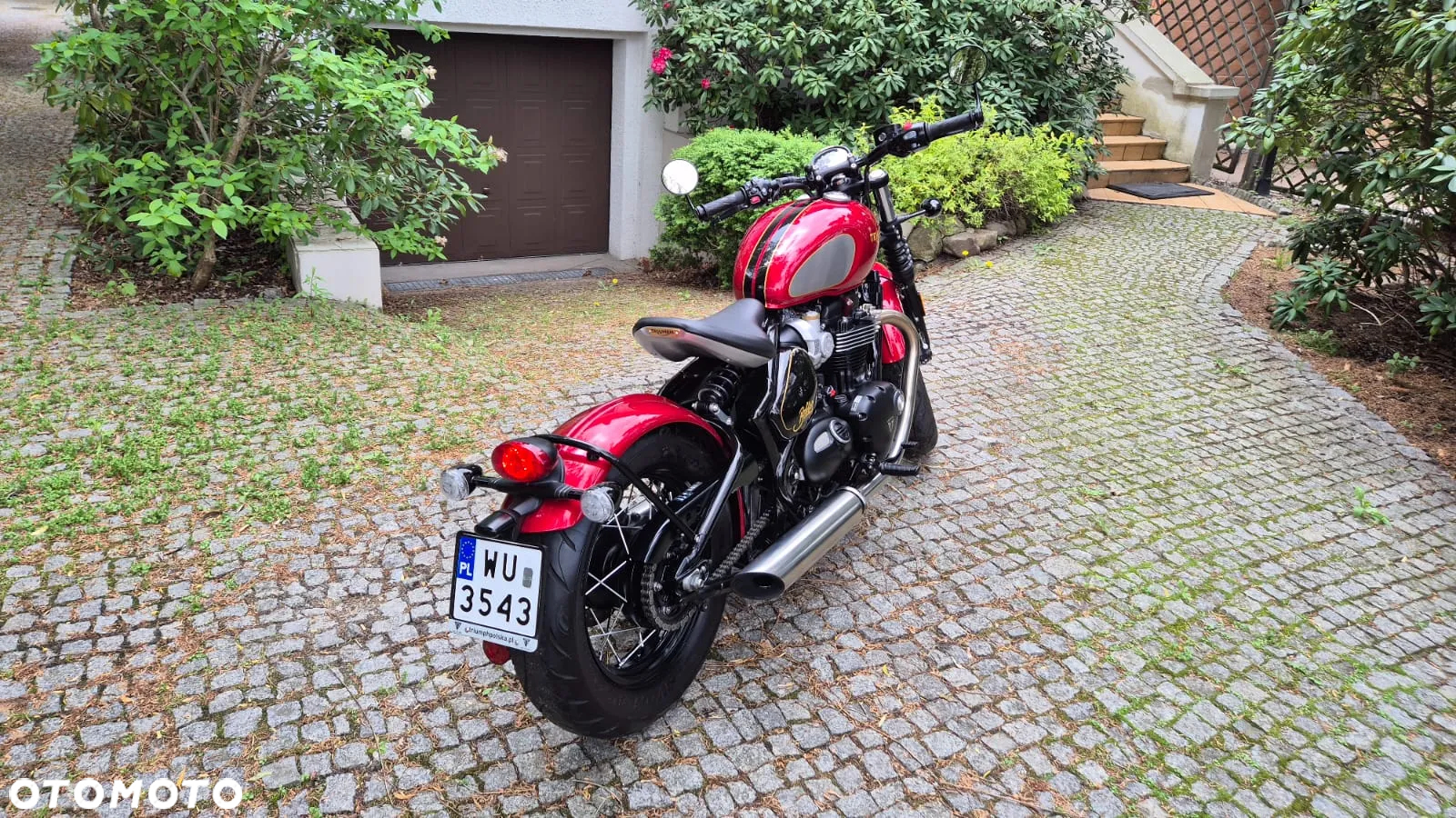 Triumph Bonneville Bobber - 5